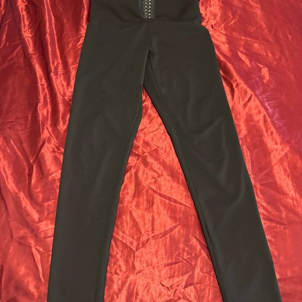 Tummy control leggings